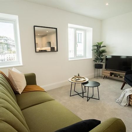Boutique Apartments Torquay Overlooking Harbour - Near Babbacombe & Beach Exterior photo